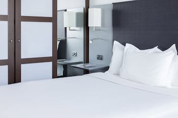 Ac Hotel Coslada Aeropuerto By Marriott