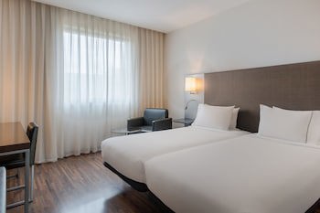 Ac Hotel Coslada Aeropuerto By Marriott