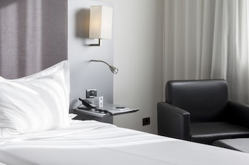 Ac Hotel Coslada Aeropuerto By Marriott