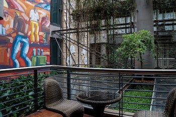 Raphael Penthouse Suites