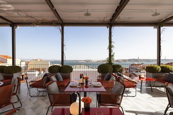Bairro Alto Hotel