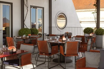 Bairro Alto Hotel