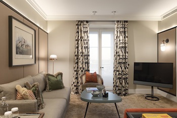 Bairro Alto Hotel
