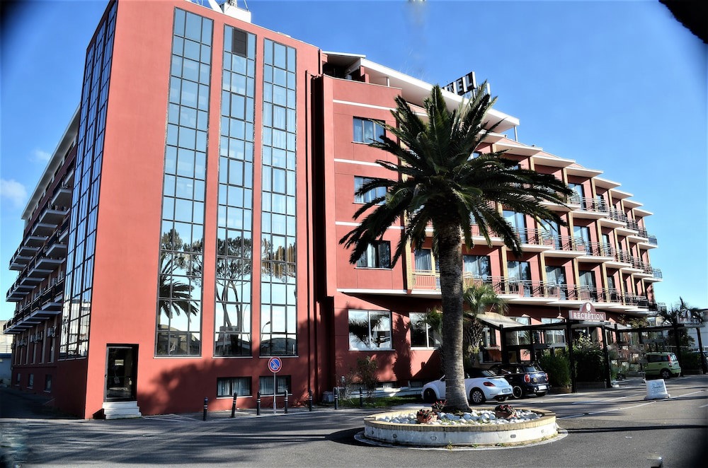 Park Hotel