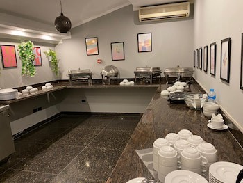 Golden Carven Hotel fotoğrafı
