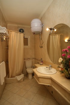 Golden Carven Hotel galeri fotoğrafı