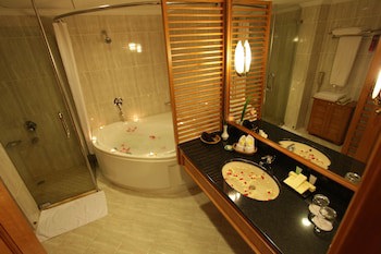 Angkor Century Resort & Spa
