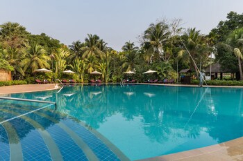 Angkor Century Resort & Spa