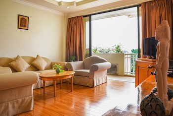 Angkor Century Resort & Spa