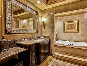 Peermont D'oreale Grande At Emperors Palace