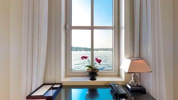 Ajia Hotel - Special Class