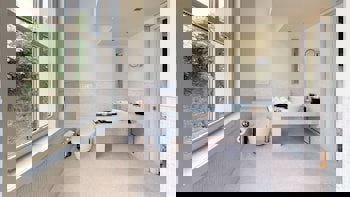 Ajia Hotel - Special Class