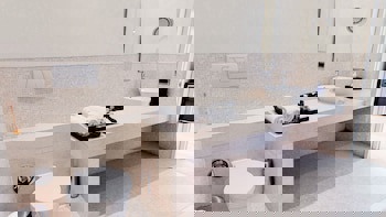 Ajia Hotel - Special Class