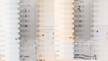 Ajia Hotel - Special Class