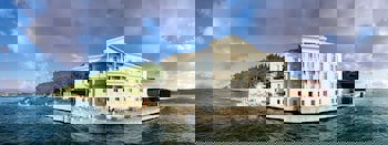 Ajia Hotel - Special Class