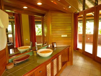 Koro Sun Resort