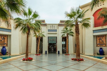 Grand Rotana Resort & Spa