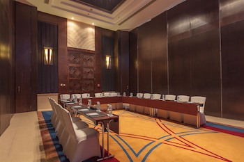 Grand Rotana Resort & Spa