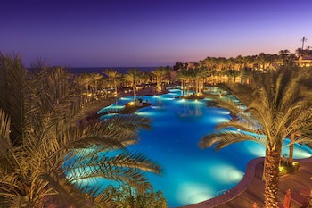 Grand Rotana Resort & Spa