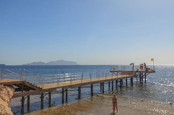 Grand Rotana Resort & Spa