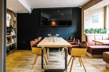 Grassmarket Hotel