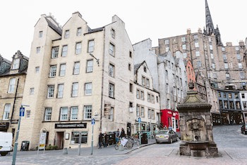 Grassmarket Hotel