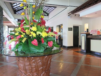 Waterfront Insular Hotel Davao