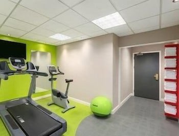 Ramada Hotel & Suites By Wyndham Coventry