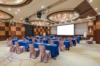 Ana Crowne Plaza Okayama, An Ihg Hotel