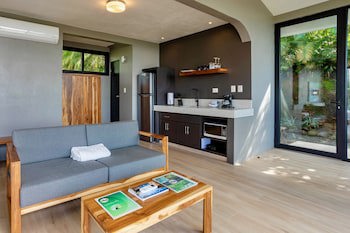 Rancho Pacifico - Boutique Hotel For Adults