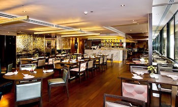 Emporium Suites By Chatrium