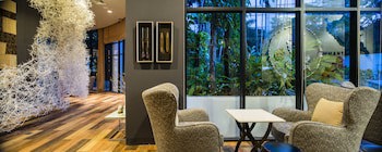 Emporium Suites By Chatrium