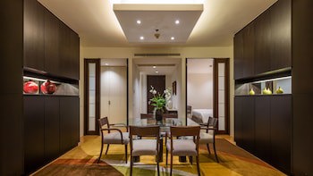 Emporium Suites By Chatrium
