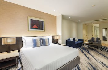 Emporium Suites By Chatrium