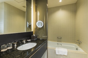 Emporium Suites By Chatrium
