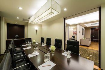 Emporium Suites By Chatrium