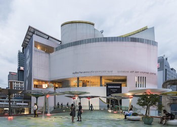 Emporium Suites By Chatrium