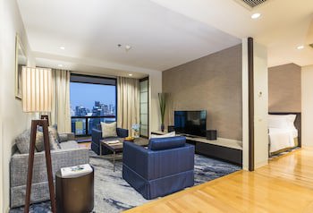Emporium Suites By Chatrium