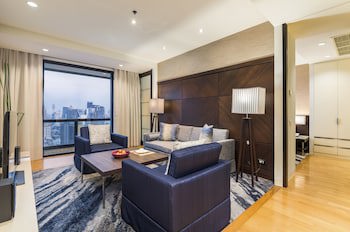 Emporium Suites By Chatrium