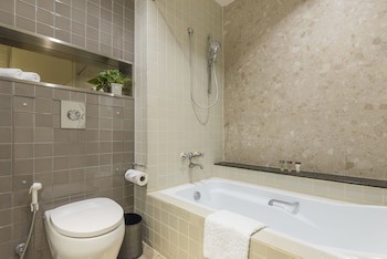 Emporium Suites By Chatrium