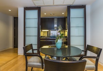 Emporium Suites By Chatrium