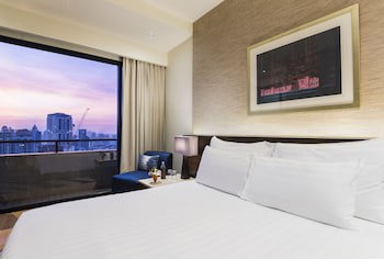 Emporium Suites By Chatrium