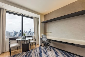 Emporium Suites By Chatrium