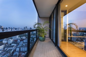 Emporium Suites By Chatrium