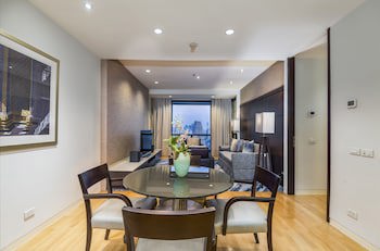 Emporium Suites By Chatrium