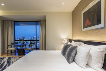Emporium Suites By Chatrium