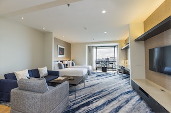 Emporium Suites By Chatrium