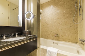 Emporium Suites By Chatrium