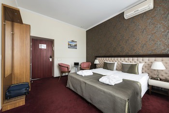 Congress Hotel