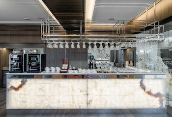 Congress Hotel